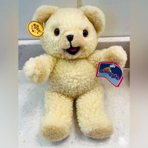 Russ Brand Snuggle Teddy Bear Cream/Off-White Color Pre-Owned Tags Intact 13 in.